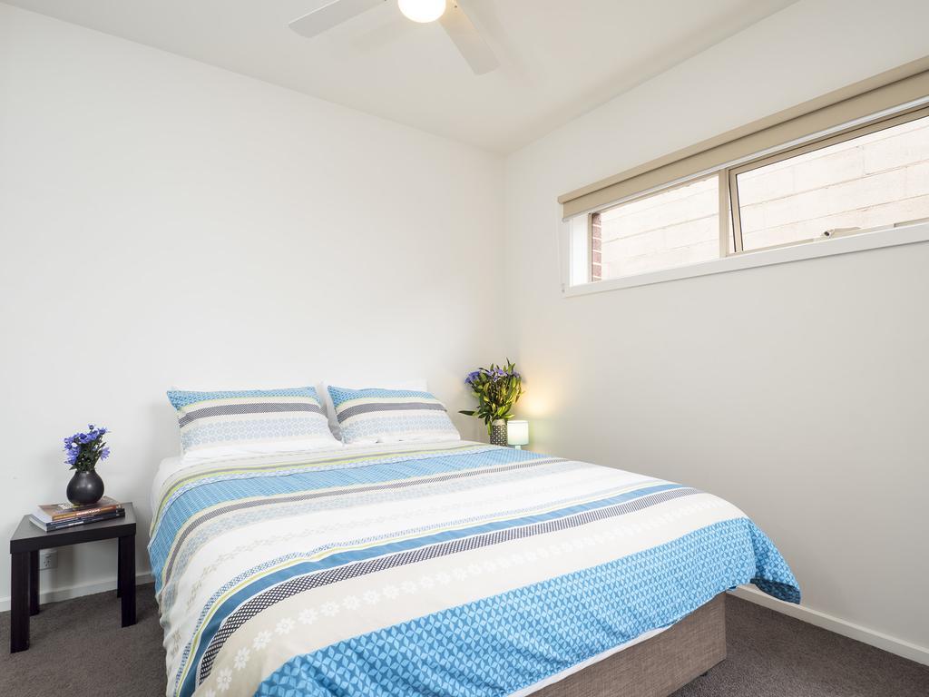 Mckillop Geelong By Gold Star Stays Rum bild
